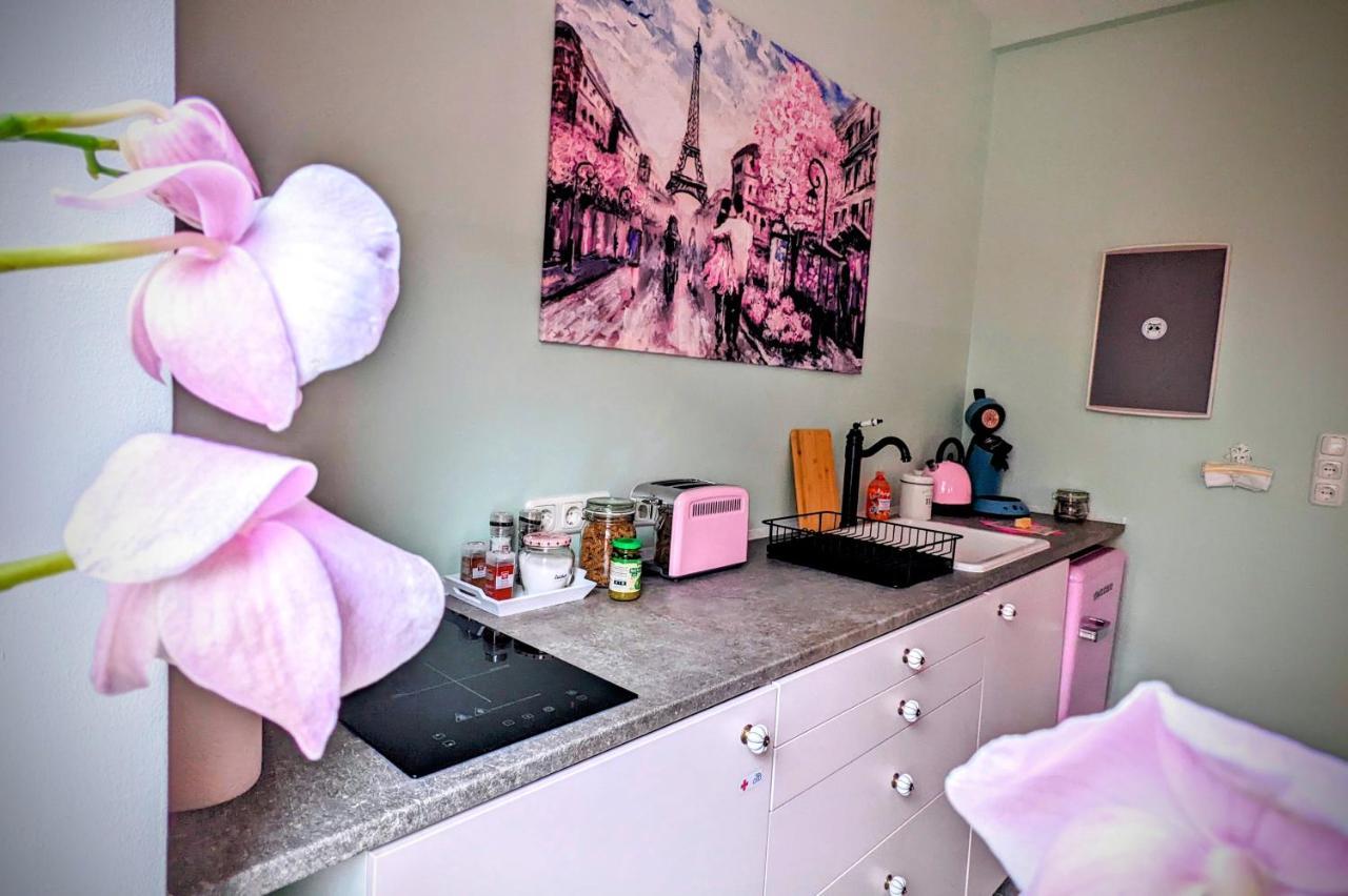 Queen Apartment อูลเซิน ภายนอก รูปภาพ