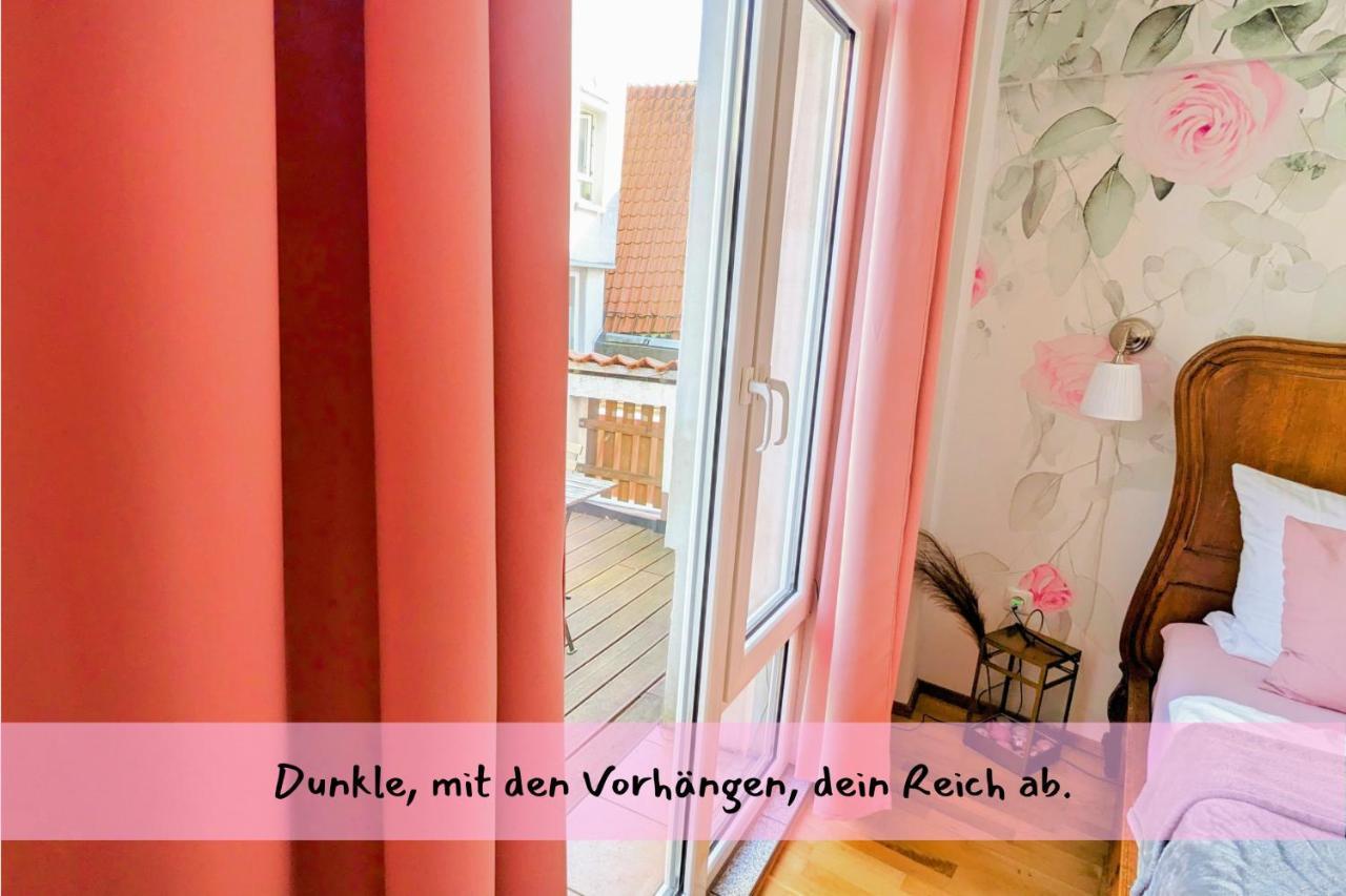 Queen Apartment อูลเซิน ภายนอก รูปภาพ